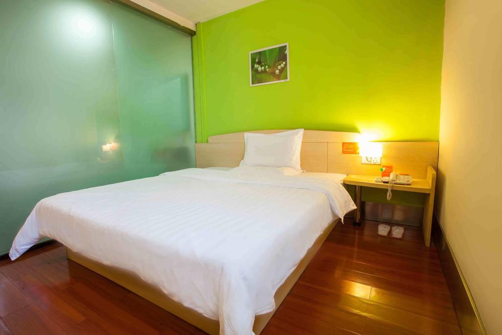 7 Days Inn Heze Mudan Road Branch Værelse billede